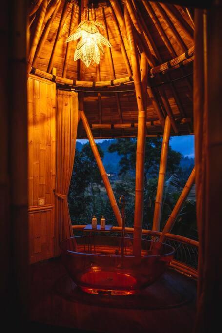 Villa The Nude House à Selat Extérieur photo
